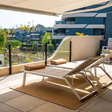 Oasis Del Sol 325 - Terrace, Pool & 7min * Estepona
